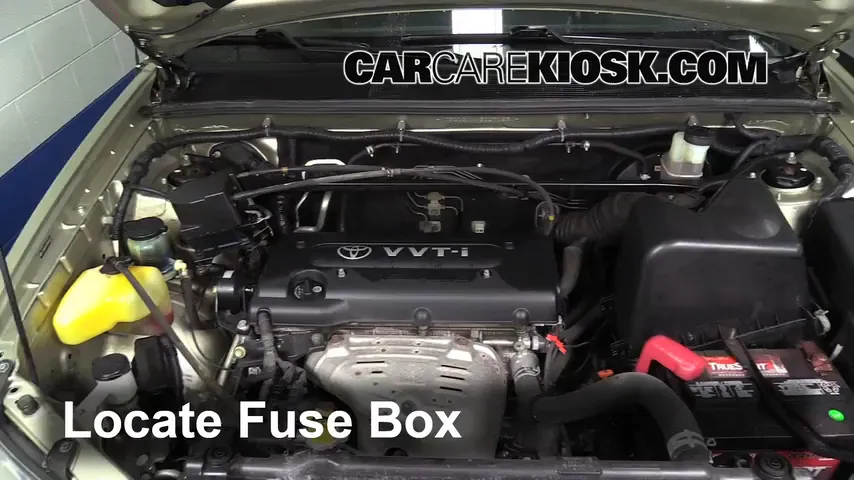 2003 Toyota Highlander 2.4L 4 Cyl. Fuse (Engine) Check